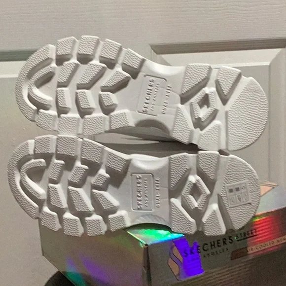 Sketchers Street Roadies Romper High Top Sneakers - Size 9.5 - Picture 3 of 8